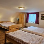 Cista V Krkonosich 8 Cerny Dul